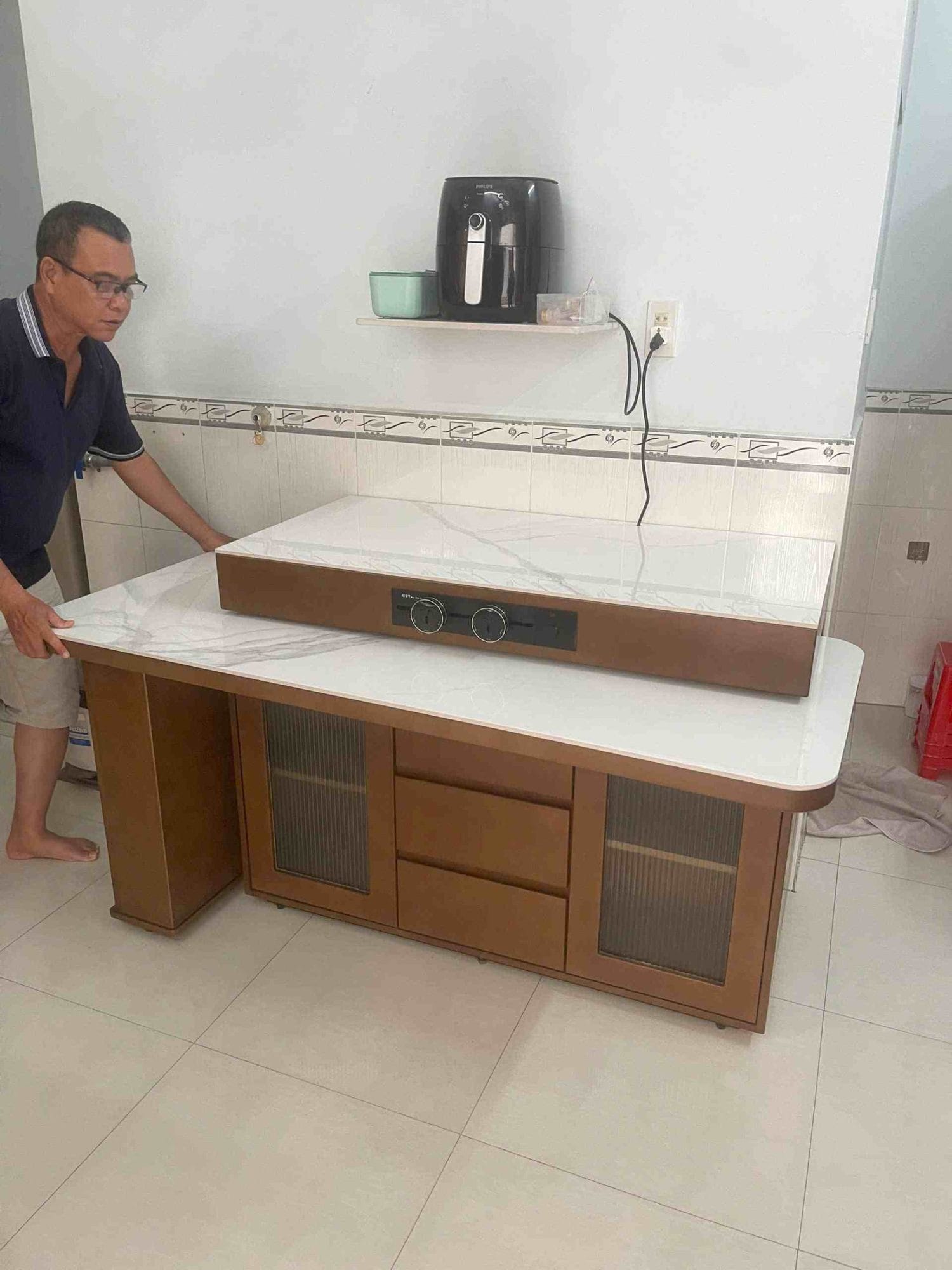 danh-gia-ban-an-dao-bep-LuxCraft-8