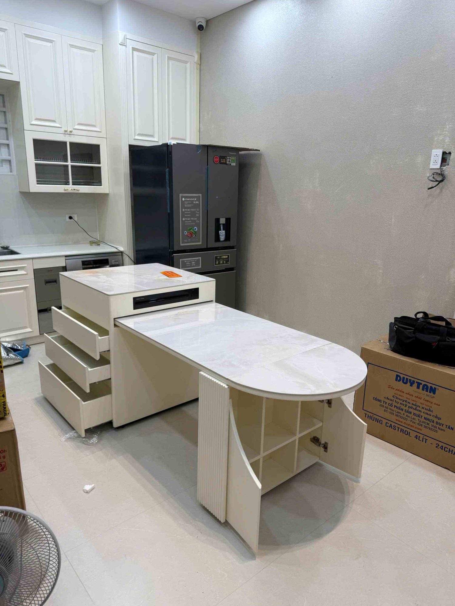 Bàn ăn đảo bếp 005 đá nung kết tích hợp khay úp chén 69 Ban-an-dao-bep-005-da-nung-ket-tich-hop-khay-up-chen-2