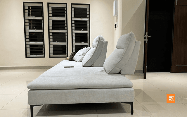 Sofa chỉnh điện cấu tạo giá bán và cách chọn phù hợp 9 Kiem-tra-khoang-cach-voi-tuong-va-loi-di