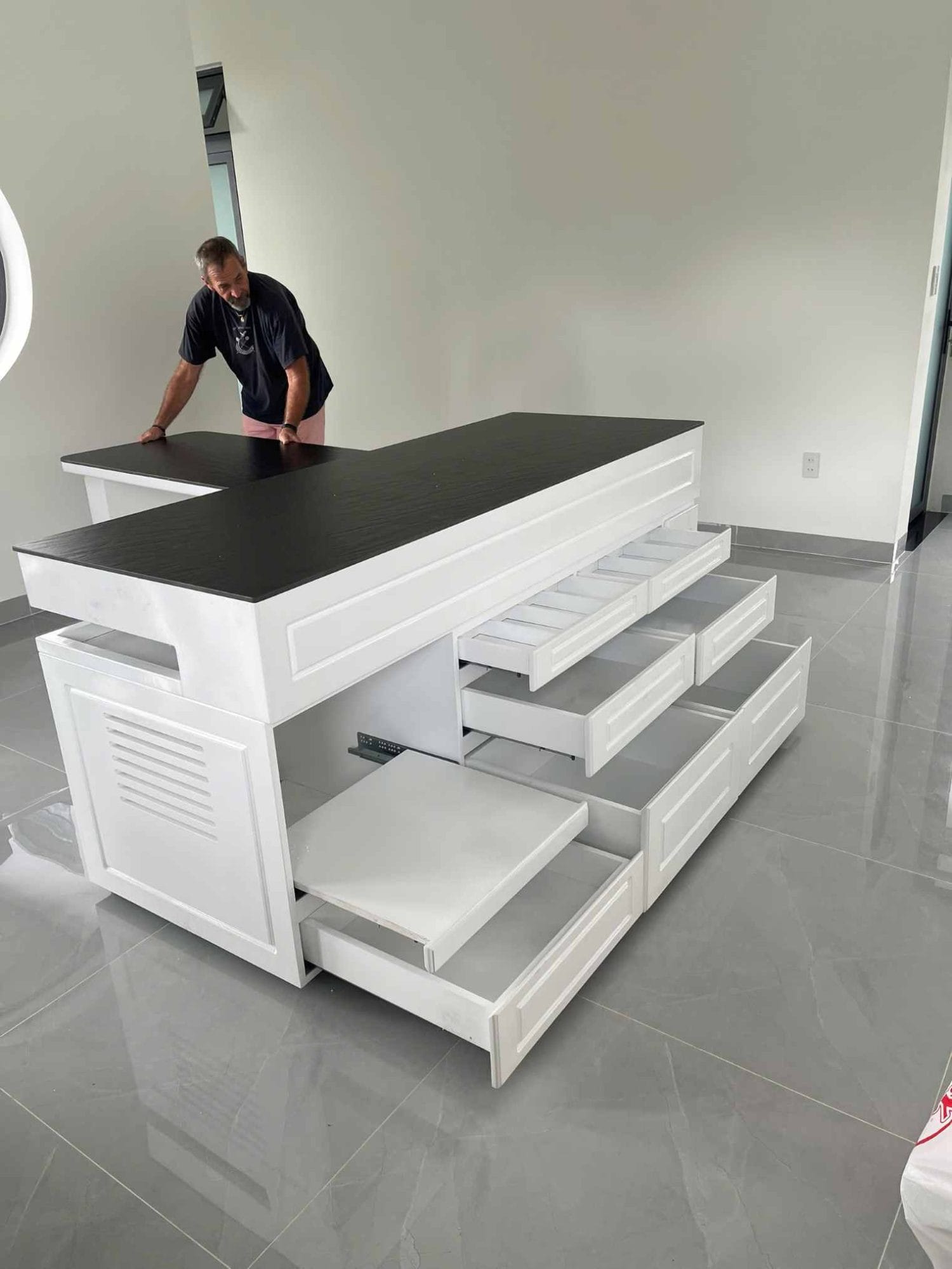 Bàn ăn kết hợp đảo bếp chữ t xoay 90 độ 007 tân cổ điển 93 Danh-gia-ban-an-ket-hop-dao-bep-chu-t-xoay-90-do-007-5
