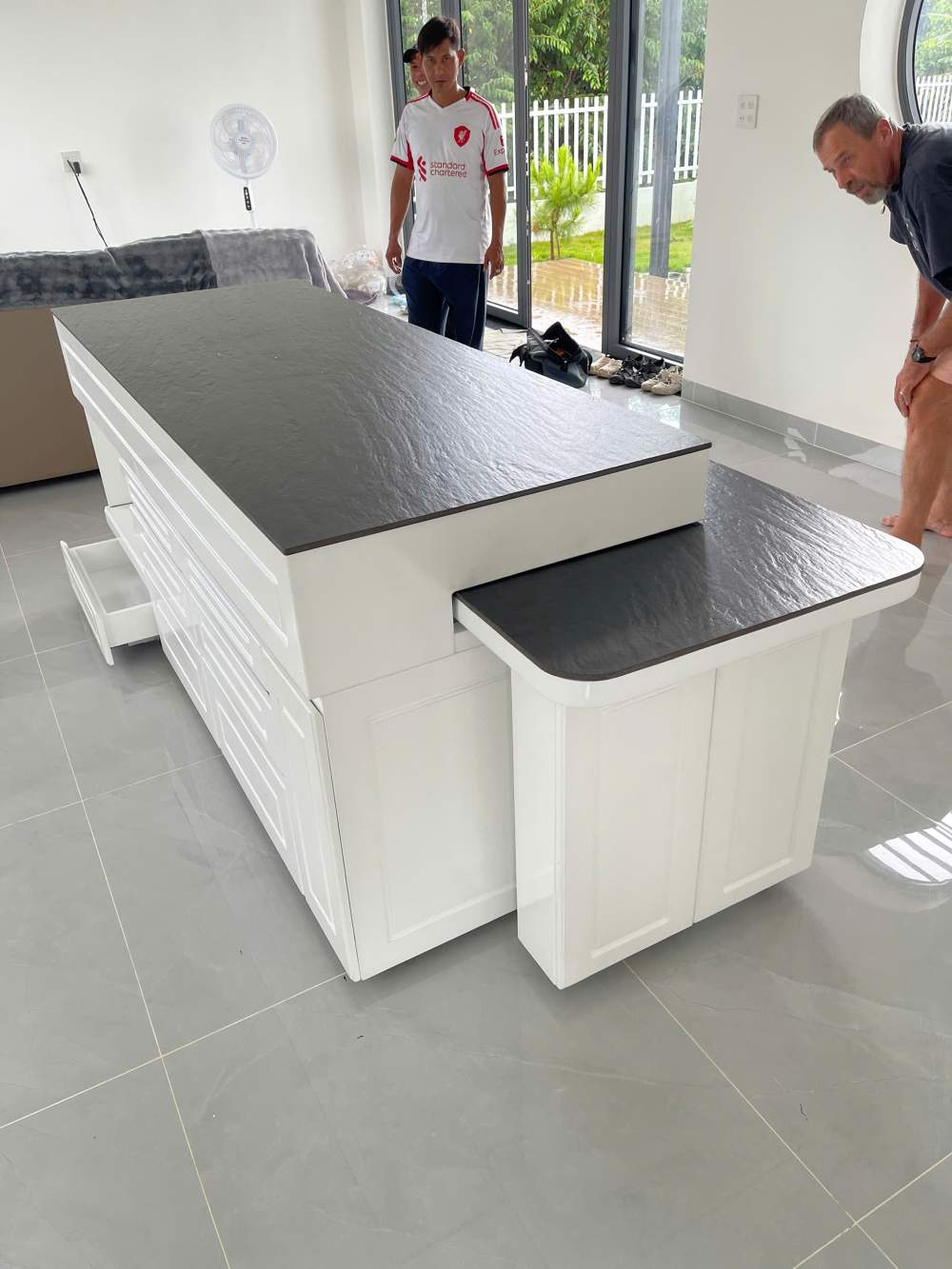 Bàn ăn kết hợp đảo bếp chữ t xoay 90 độ 007 tân cổ điển 89 Danh-gia-ban-an-ket-hop-dao-bep-chu-t-xoay-90-do-007